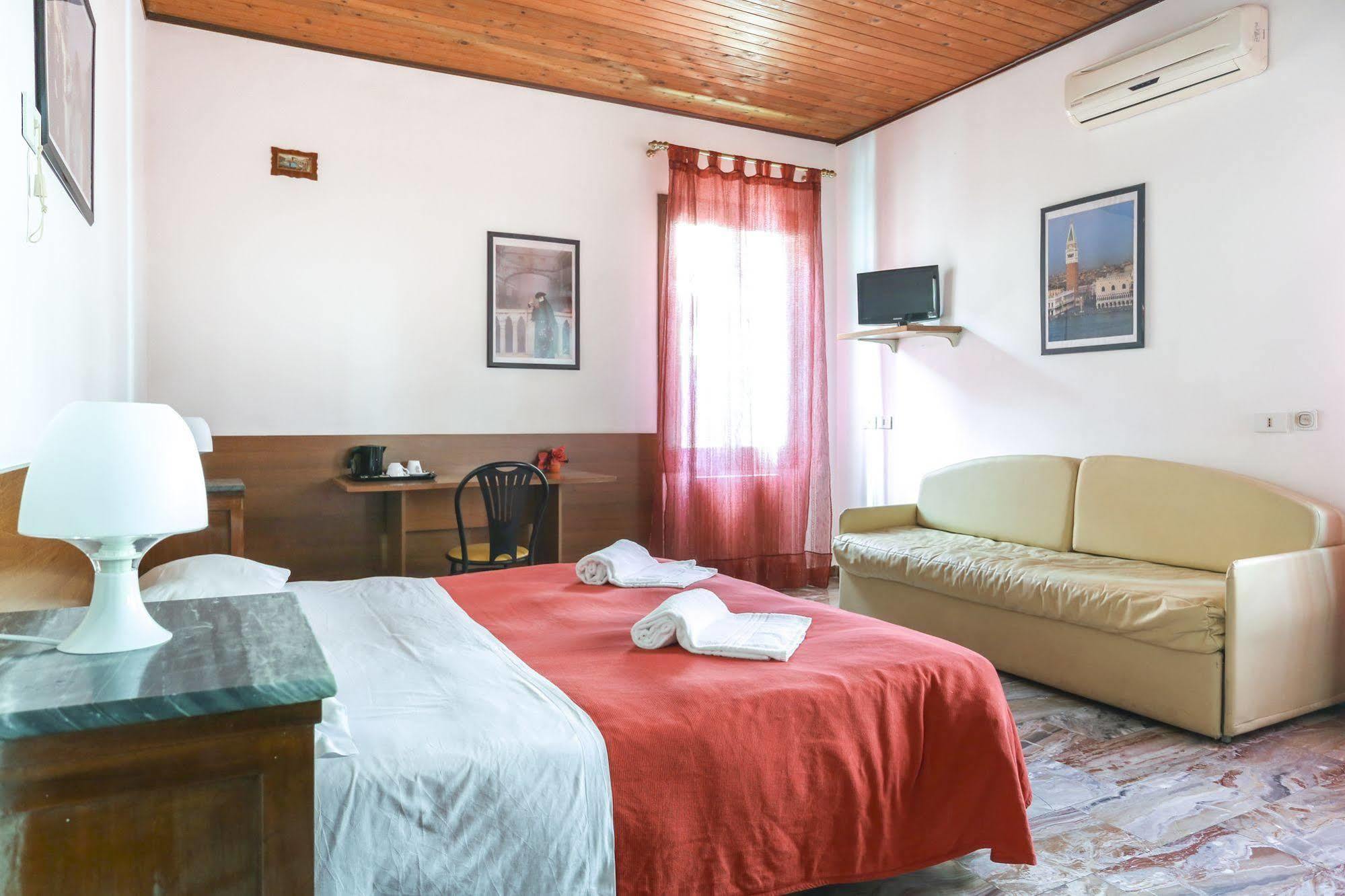 Villa Teresa Μέστρε Εξωτερικό φωτογραφία